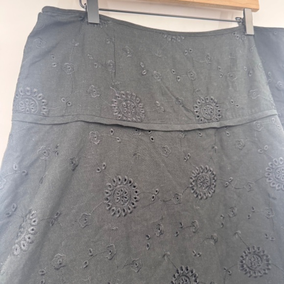 Carole Little Skirt Women 14 Black Eyelet Linen Blend Vintage Boho Goth Festival - Picture 3 of 13